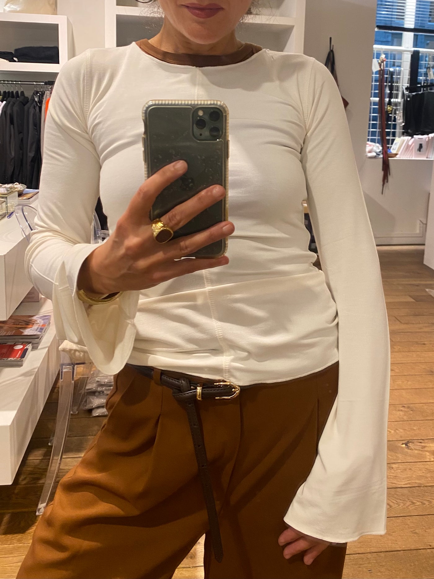 Club L'avenir Jin Longsleeve Off White
