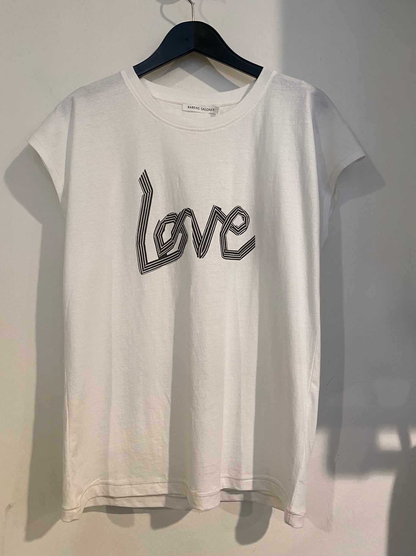 Rabens Saloner Ribbon Love T Shirt Anira Chalk