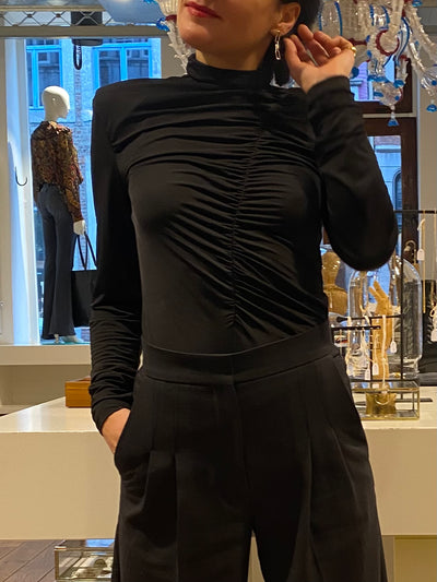 Gestuz Oda Top Zwart