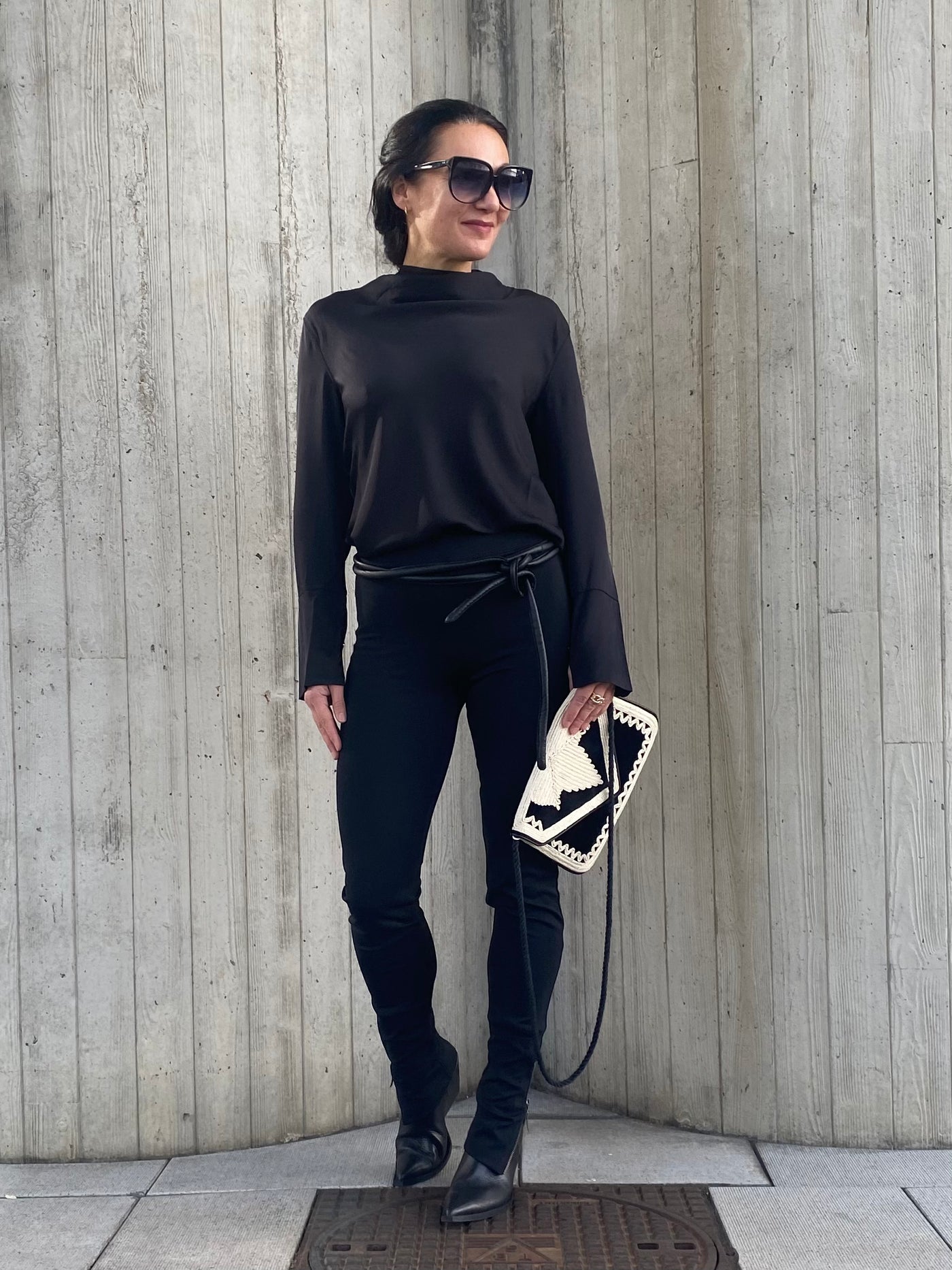 Ahlvar Gallery Ayumi Blouse Zwart