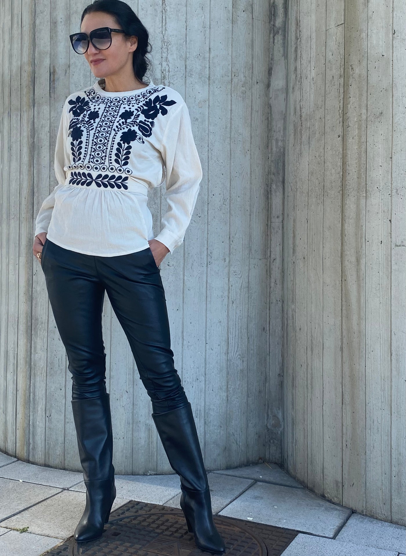 Antik Batik Tani Blouse Cream